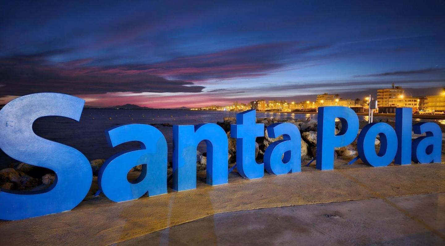 Santa Pola Con Tres Dormitorios Playa Levante Exterior photo